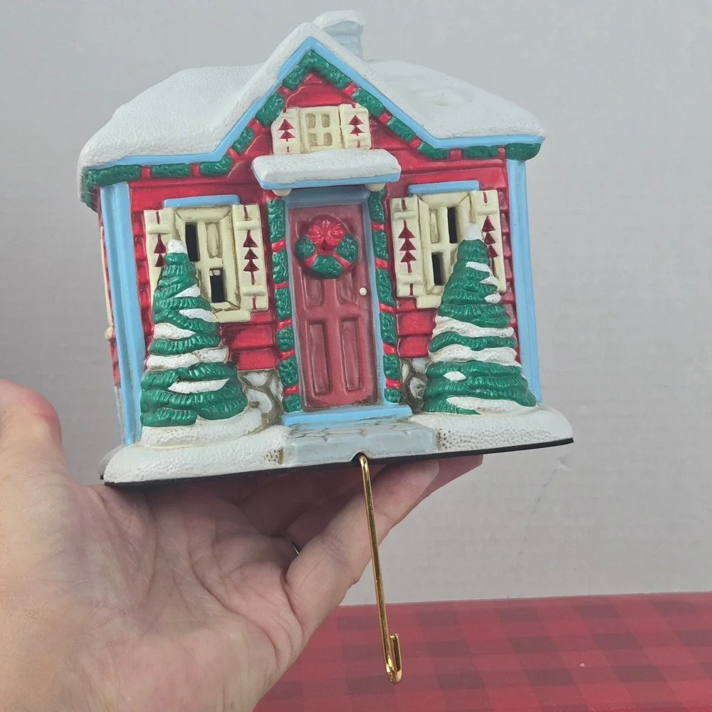 Vtg 1996 Hallmark Holiday House Stocking Hanger Light Up Cottage Red XSH3131
